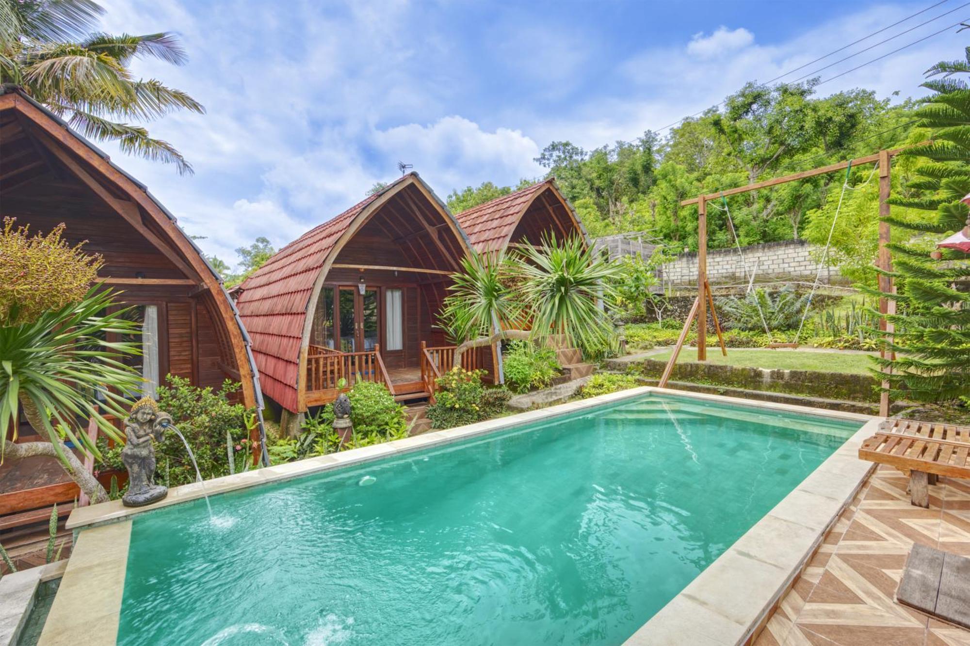 Dnr Lumbung Garden Hotell Toyapakeh Exteriör bild