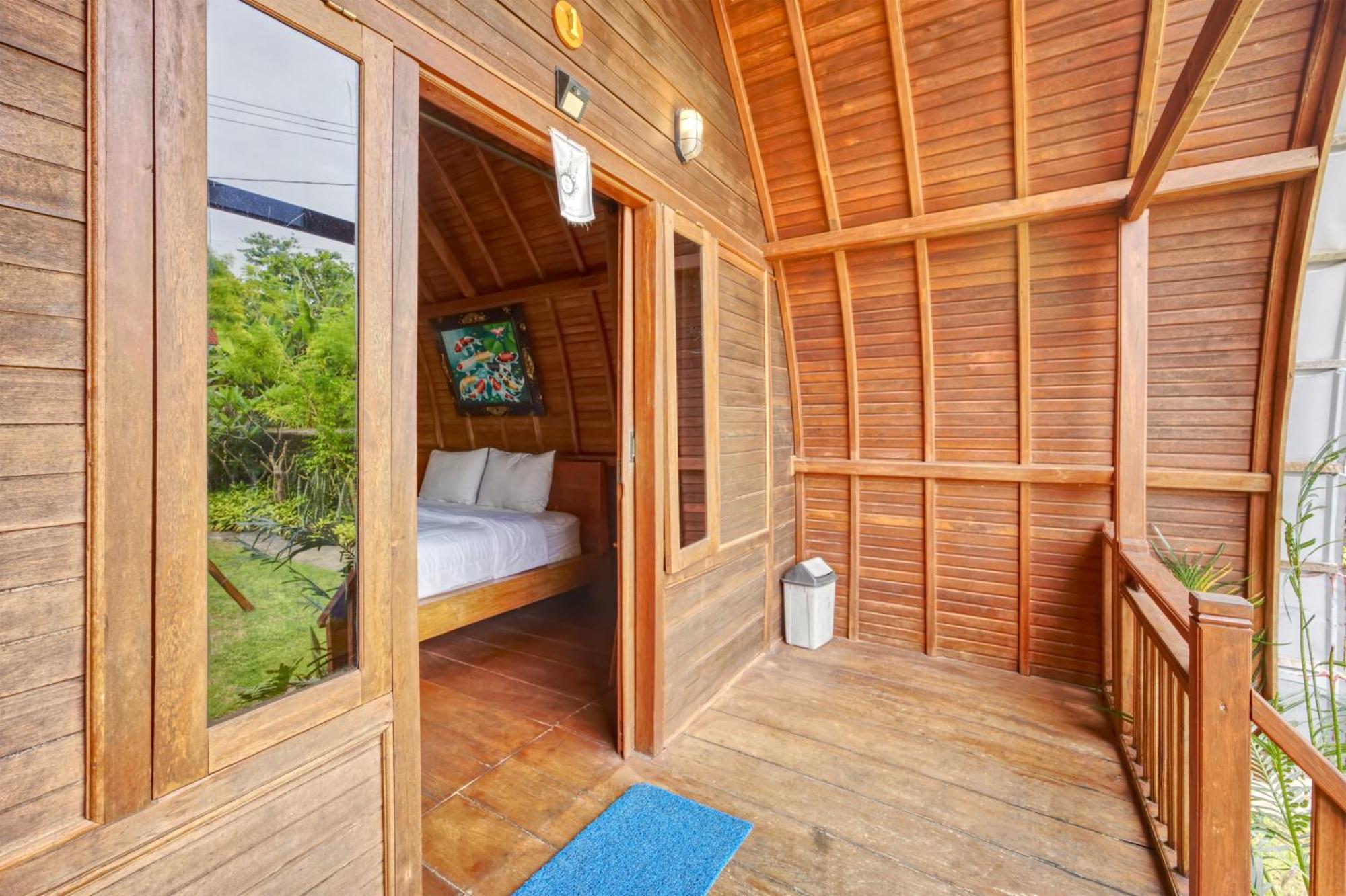 Dnr Lumbung Garden Hotell Toyapakeh Exteriör bild