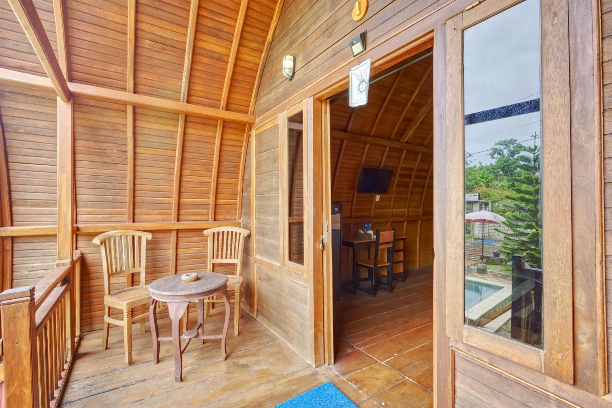 Dnr Lumbung Garden Hotell Toyapakeh Exteriör bild