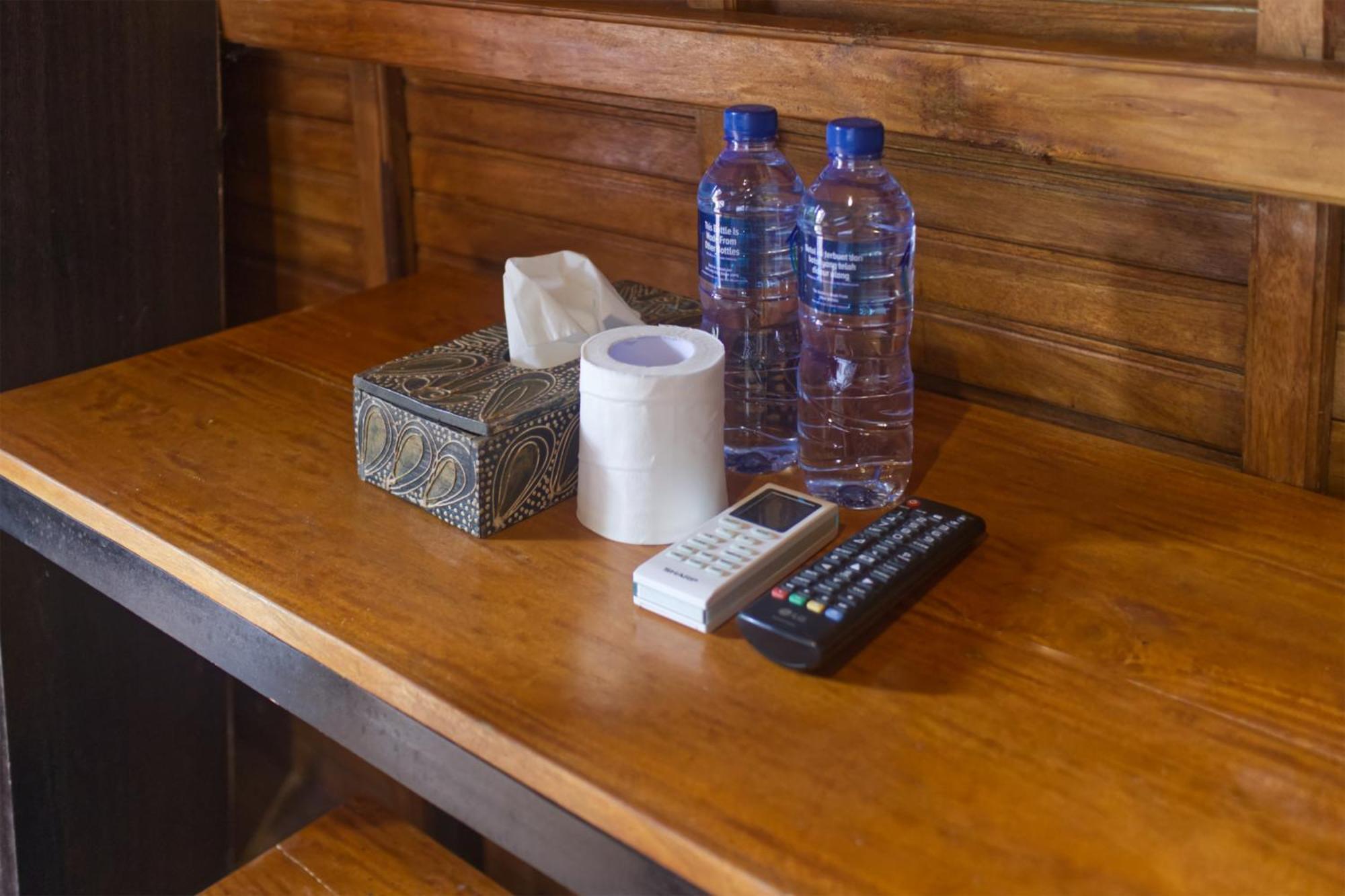 Dnr Lumbung Garden Hotell Toyapakeh Exteriör bild
