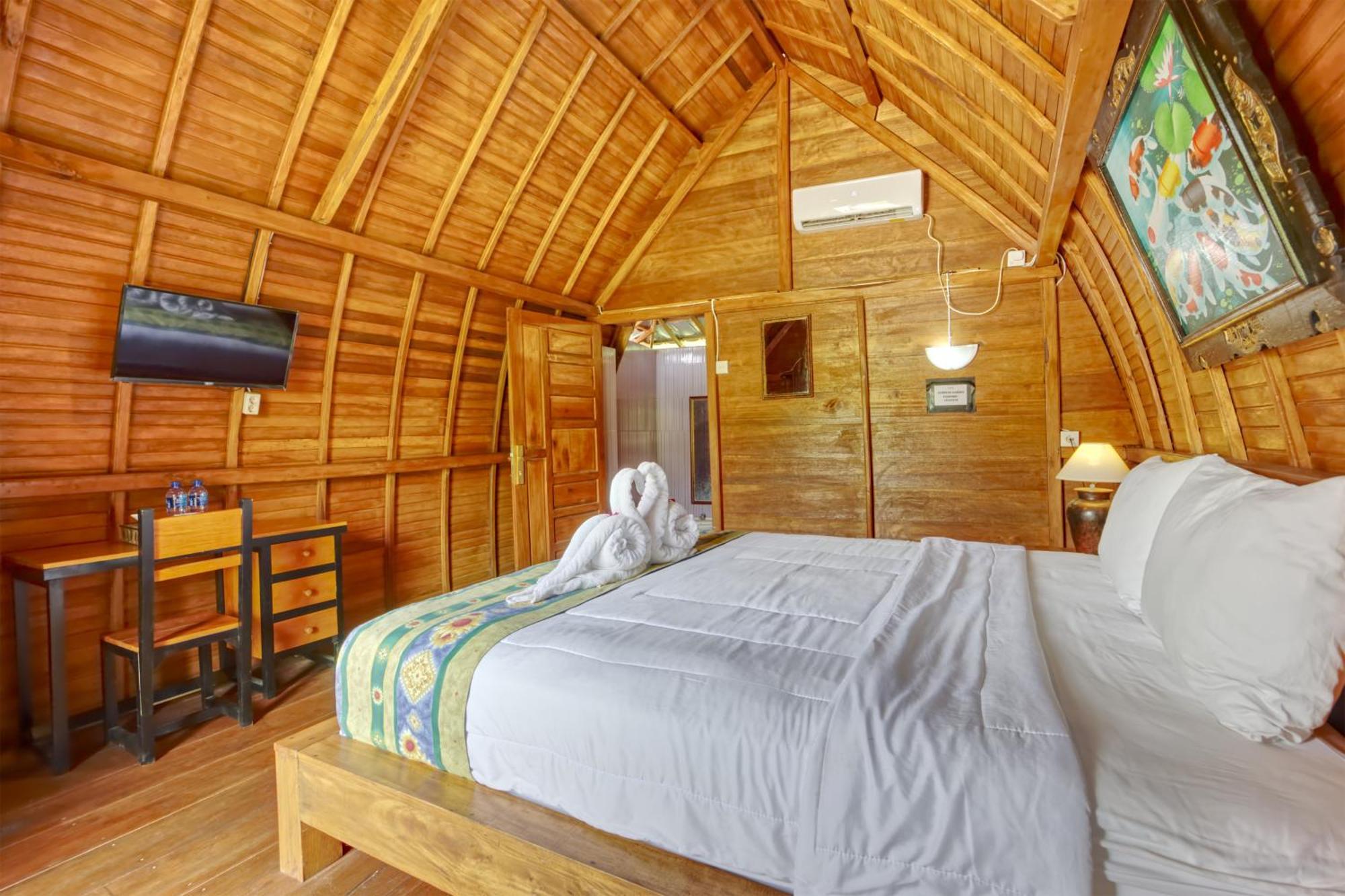 Dnr Lumbung Garden Hotell Toyapakeh Exteriör bild