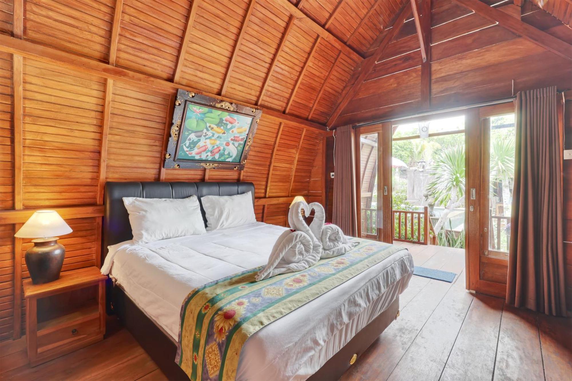 Dnr Lumbung Garden Hotell Toyapakeh Exteriör bild