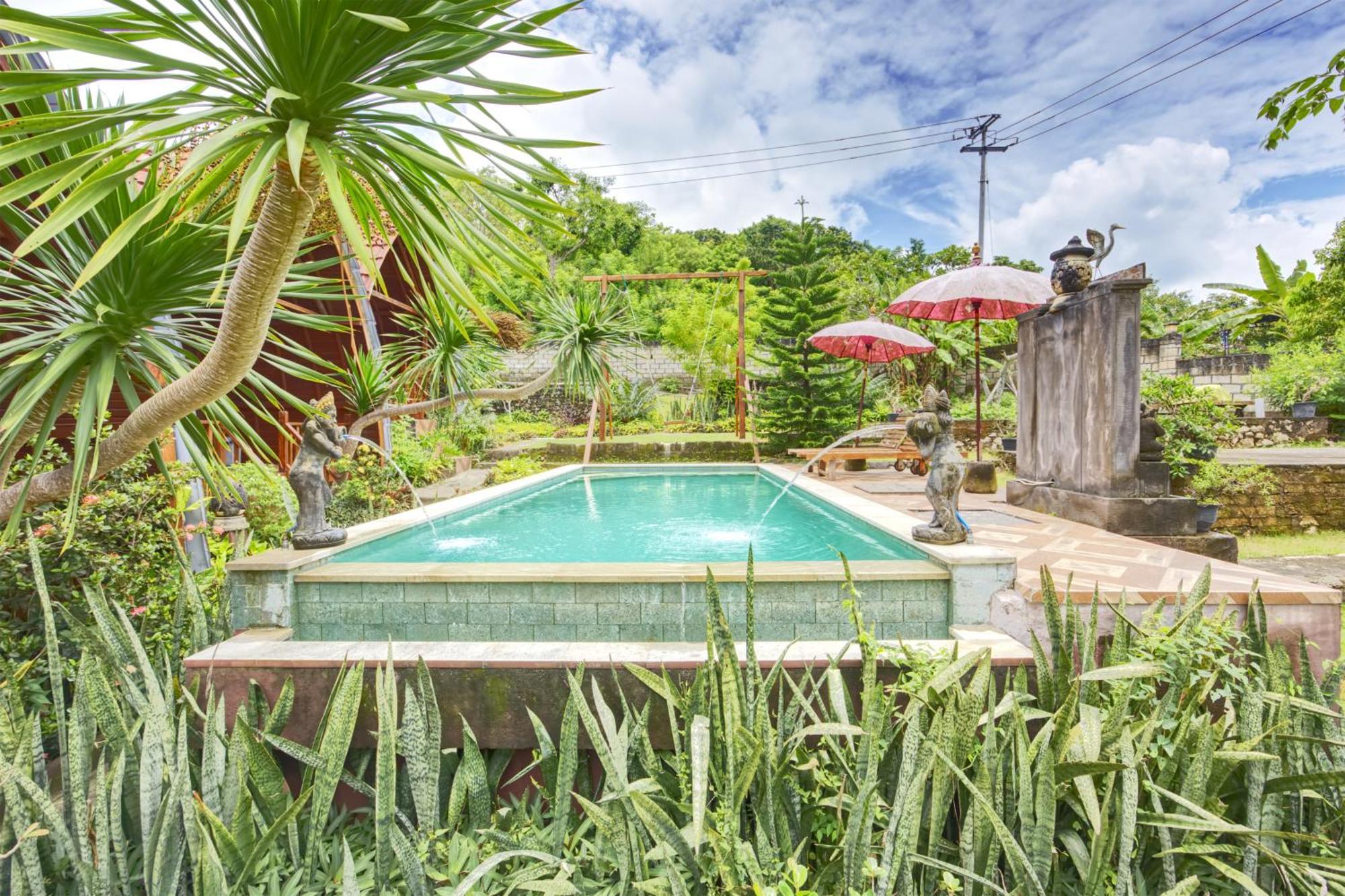 Dnr Lumbung Garden Hotell Toyapakeh Exteriör bild