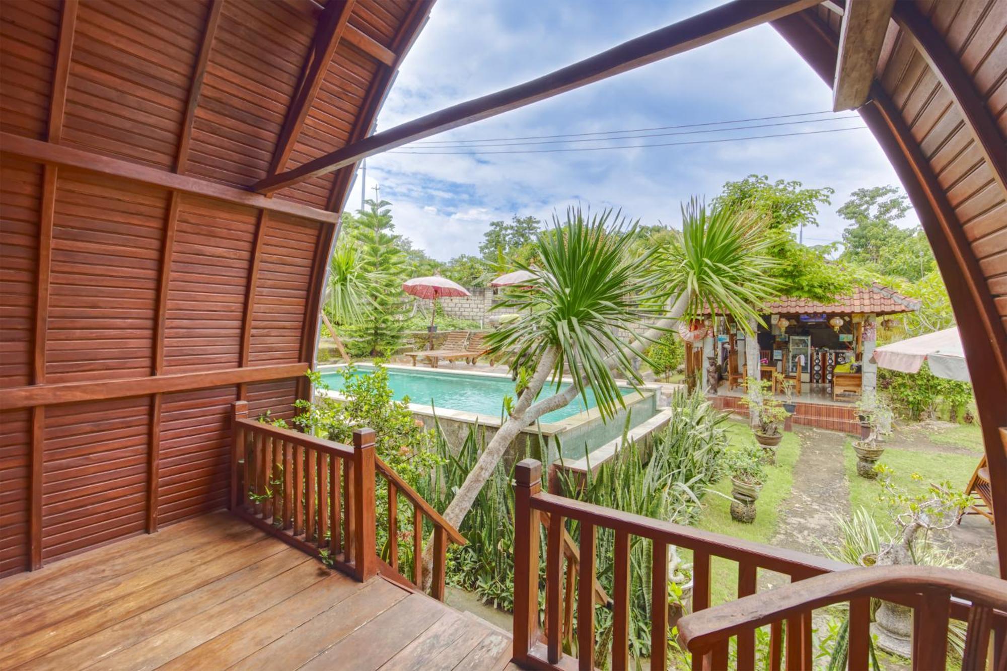 Dnr Lumbung Garden Hotell Toyapakeh Exteriör bild
