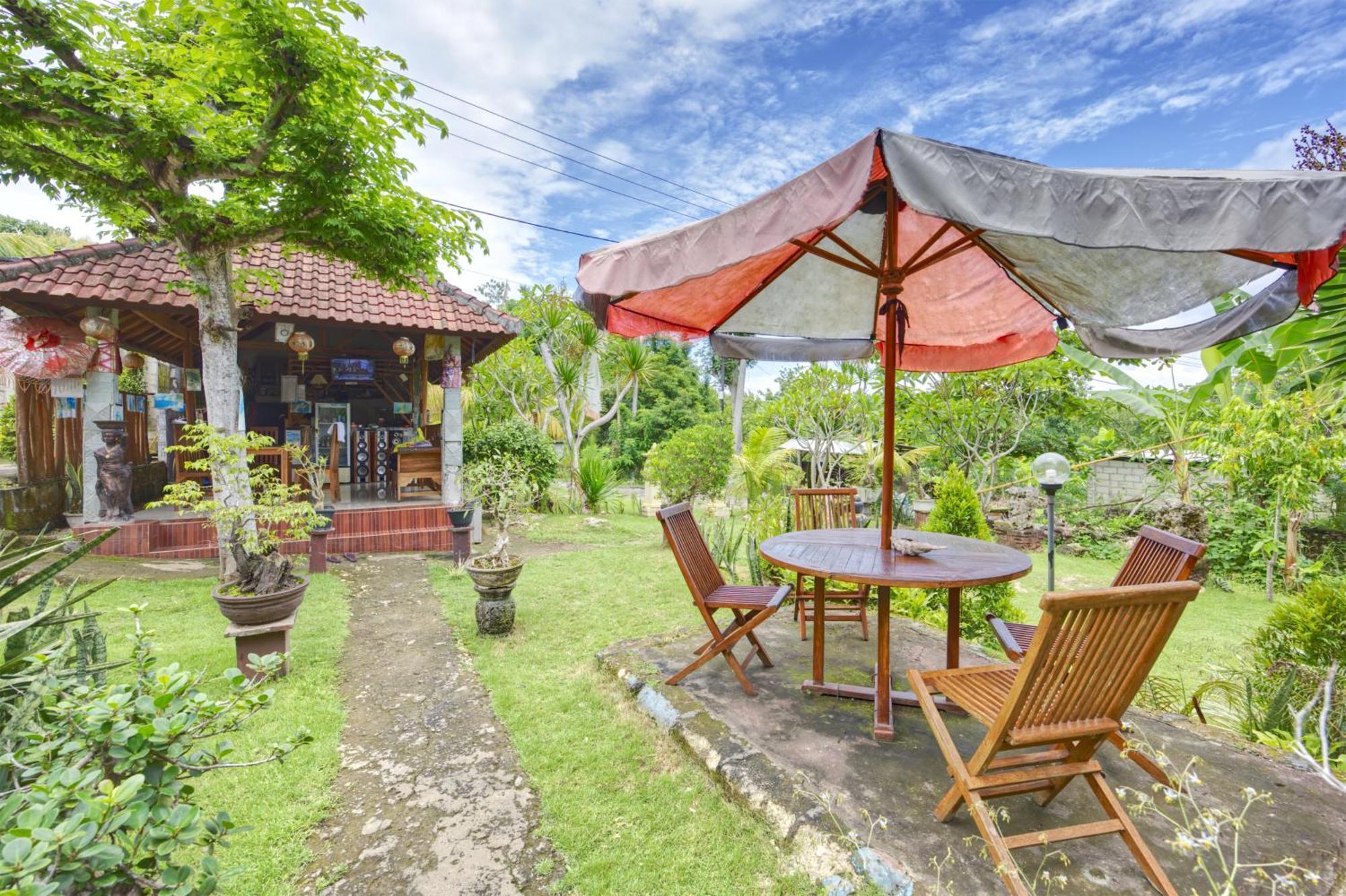 Dnr Lumbung Garden Hotell Toyapakeh Exteriör bild