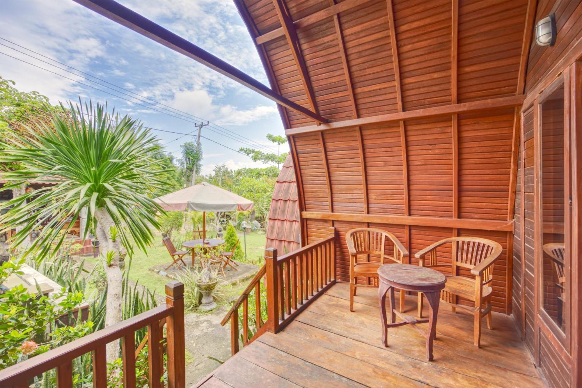 Dnr Lumbung Garden Hotell Toyapakeh Exteriör bild
